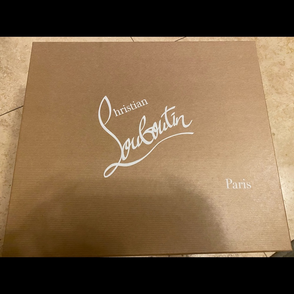 💖 NWT Louboutin sexy black lace up heels! - Picture 4 of 9